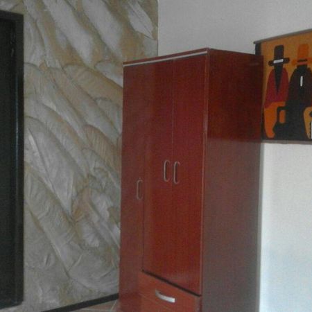 Casa De Huespedes Casita Belga Hotell Guayaquil Eksteriør bilde